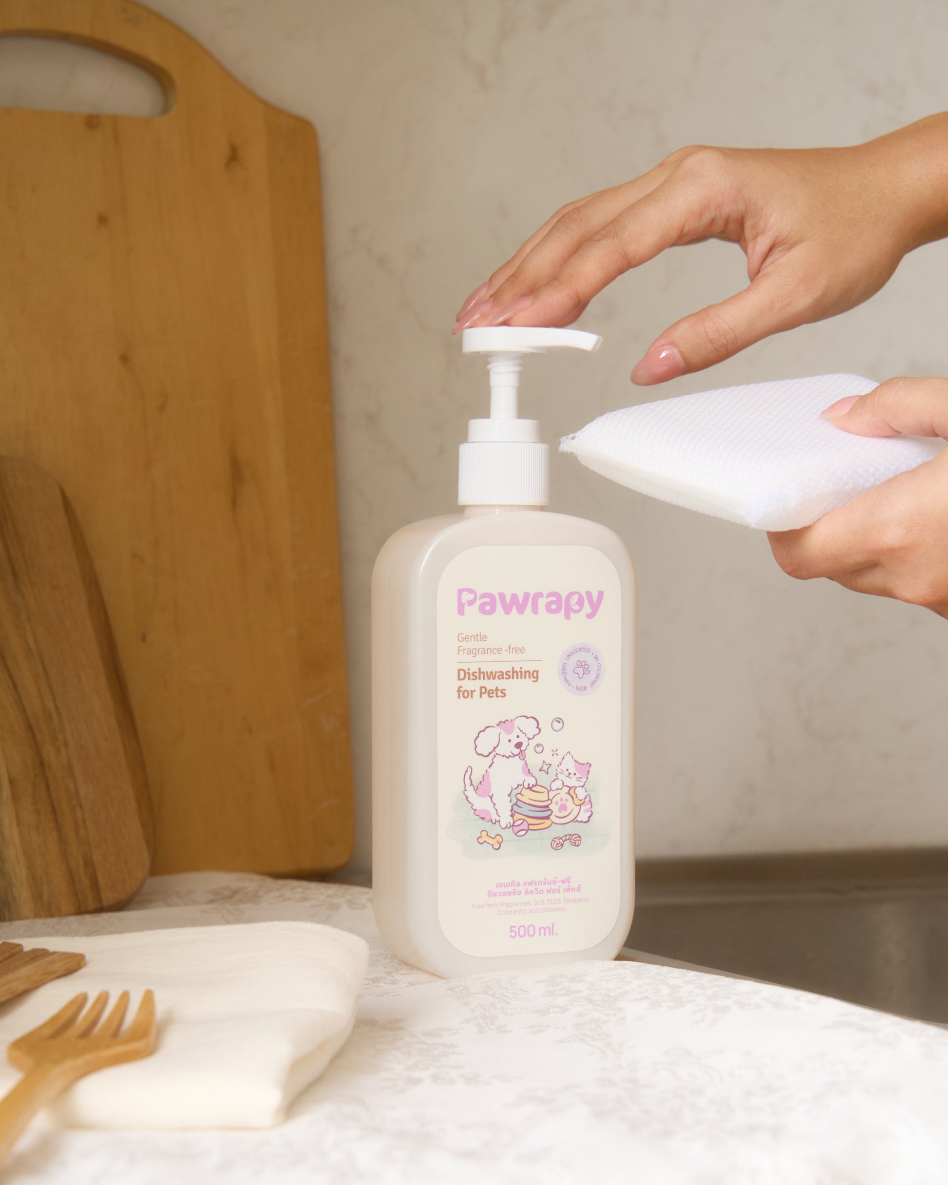 Pineapple fruit extract and coconut-derived cleansing agents.